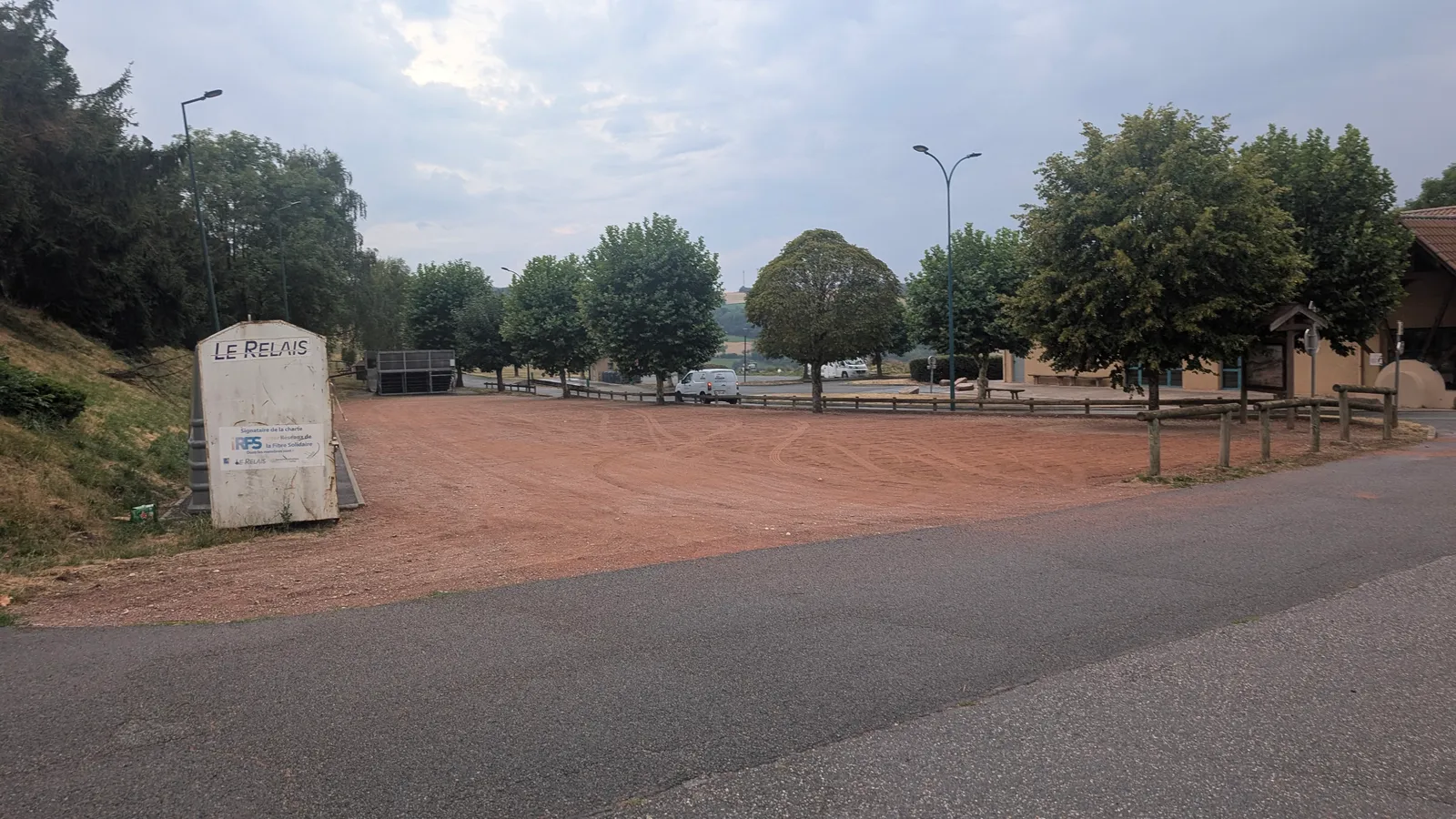 Photo de Les sauvages