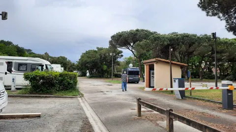 Photo de Aire de camping car du Village de Vieux-Boucau
